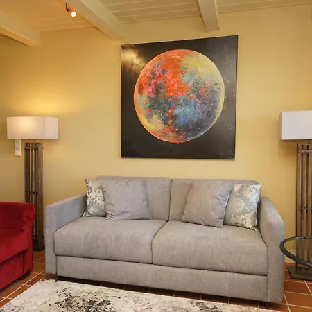 Heefwai 2 W3 Apartment