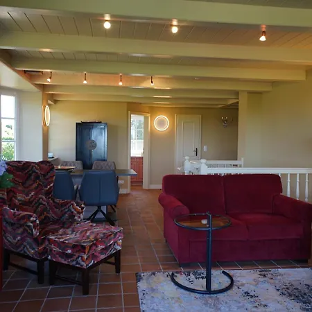 Heefwai 2 W3 Apartment *